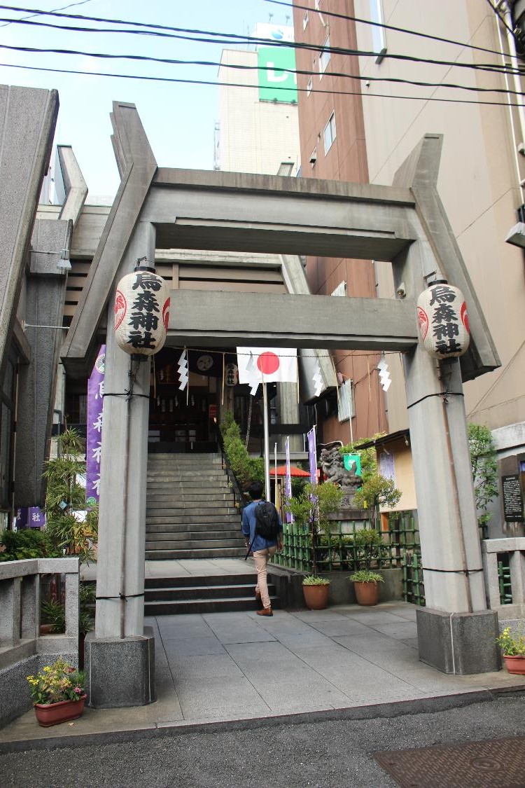karasumori.jinjya.torii